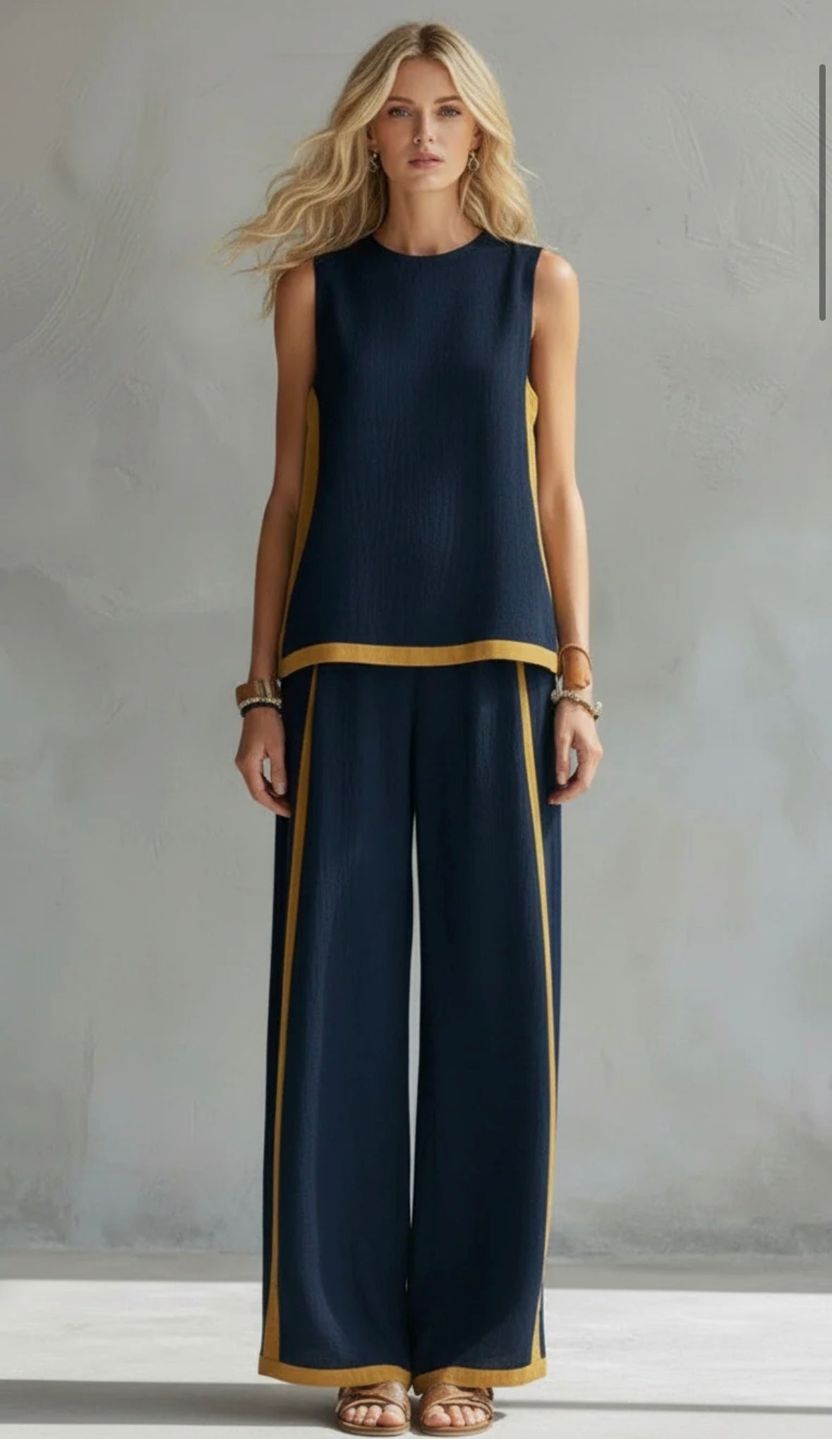 Leila™ Complete vest and trousers in two-tone grey cotton-linen