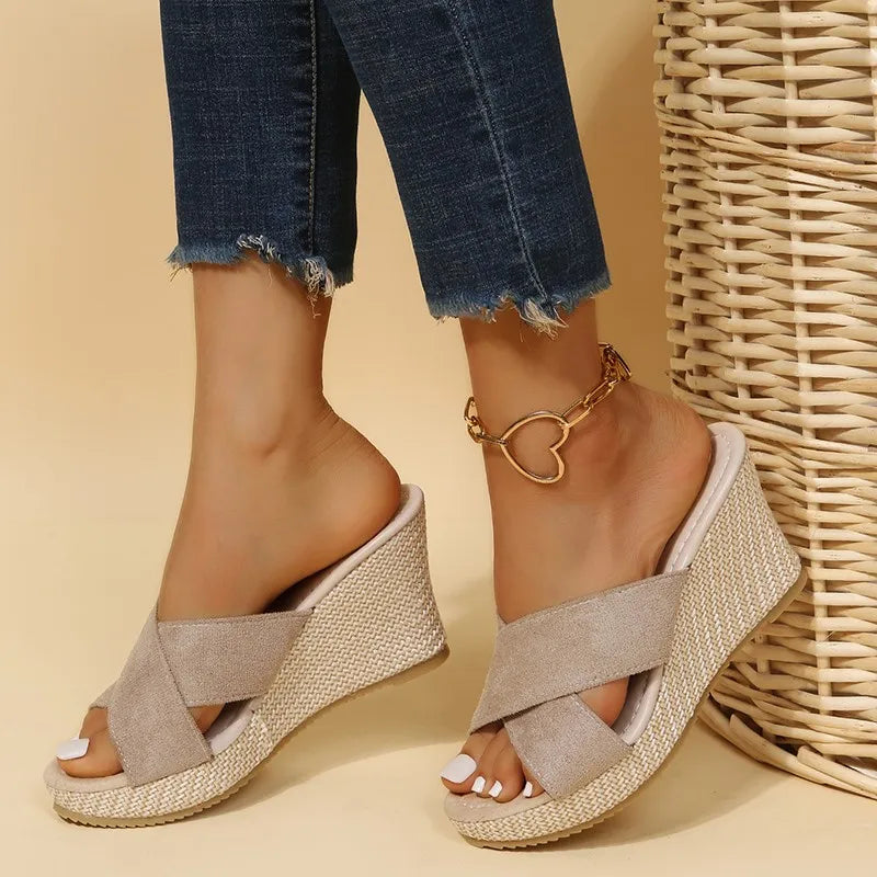 Jewel™ Chic Sandals