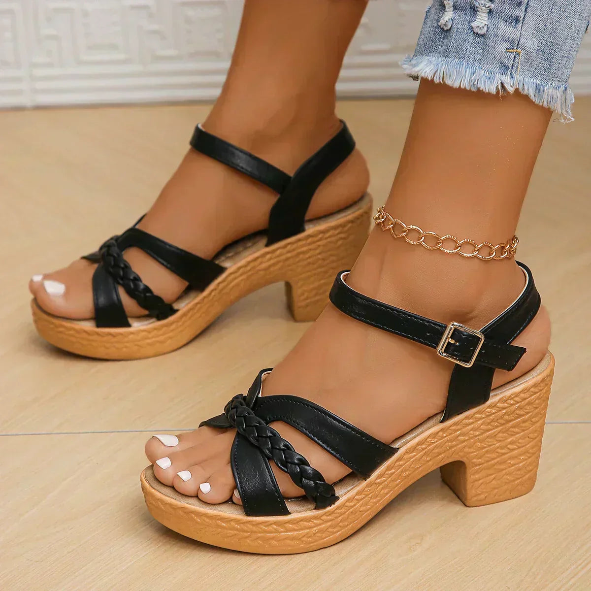 Sarah™ Comfort Sandals